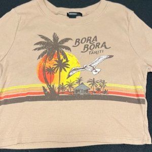 Forever 21 Crop T-shirt Size Medium